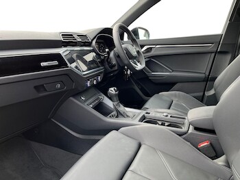 Used Audi Q3 2024 for sale - 76676829: Photo