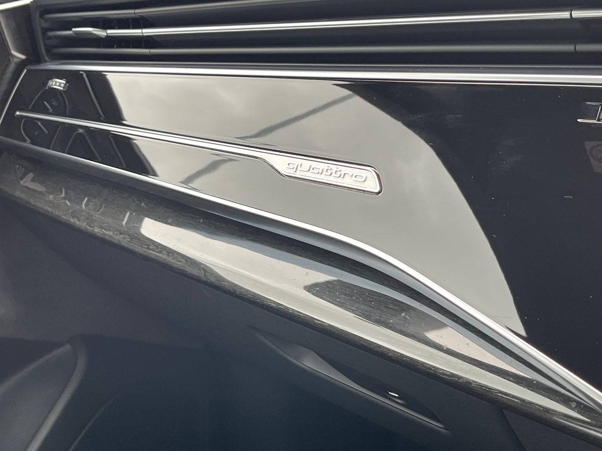 Used Audi RS Q8 2022 for sale - 77541960: Photo 25