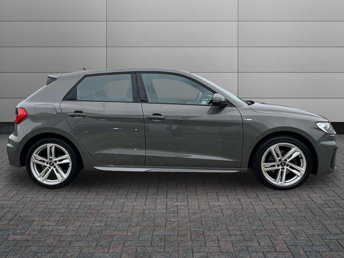 Used Audi A1 2022 for sale - 77067649: Photo 5