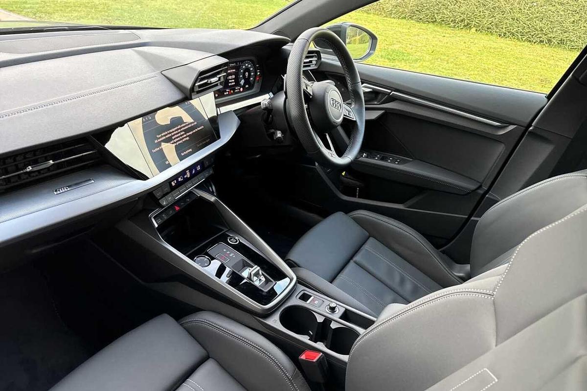 Used Audi A3 2024 for sale - 76677487: Photo 2