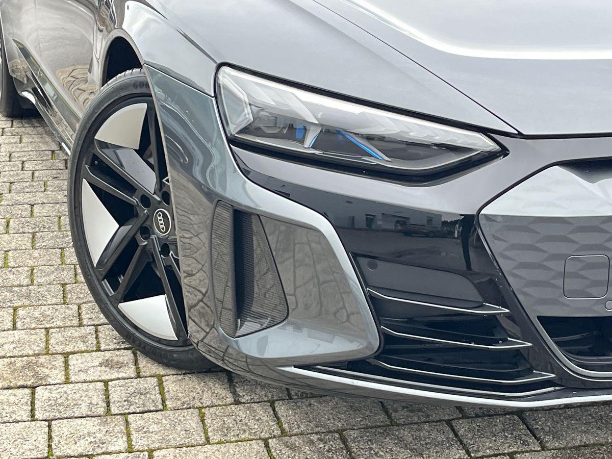 Used Audi RS e-tron GT 2023 for sale - 77725609: Photo 15