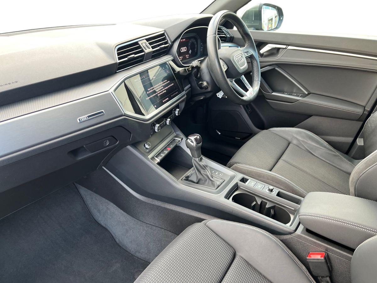 Used Audi Q3 2021 for sale - 76931543: Photo 3