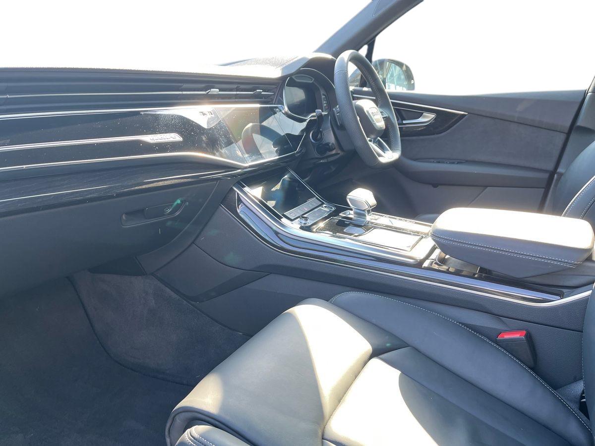 Used Audi Q7 2024 for sale - 77541958: Photo 3