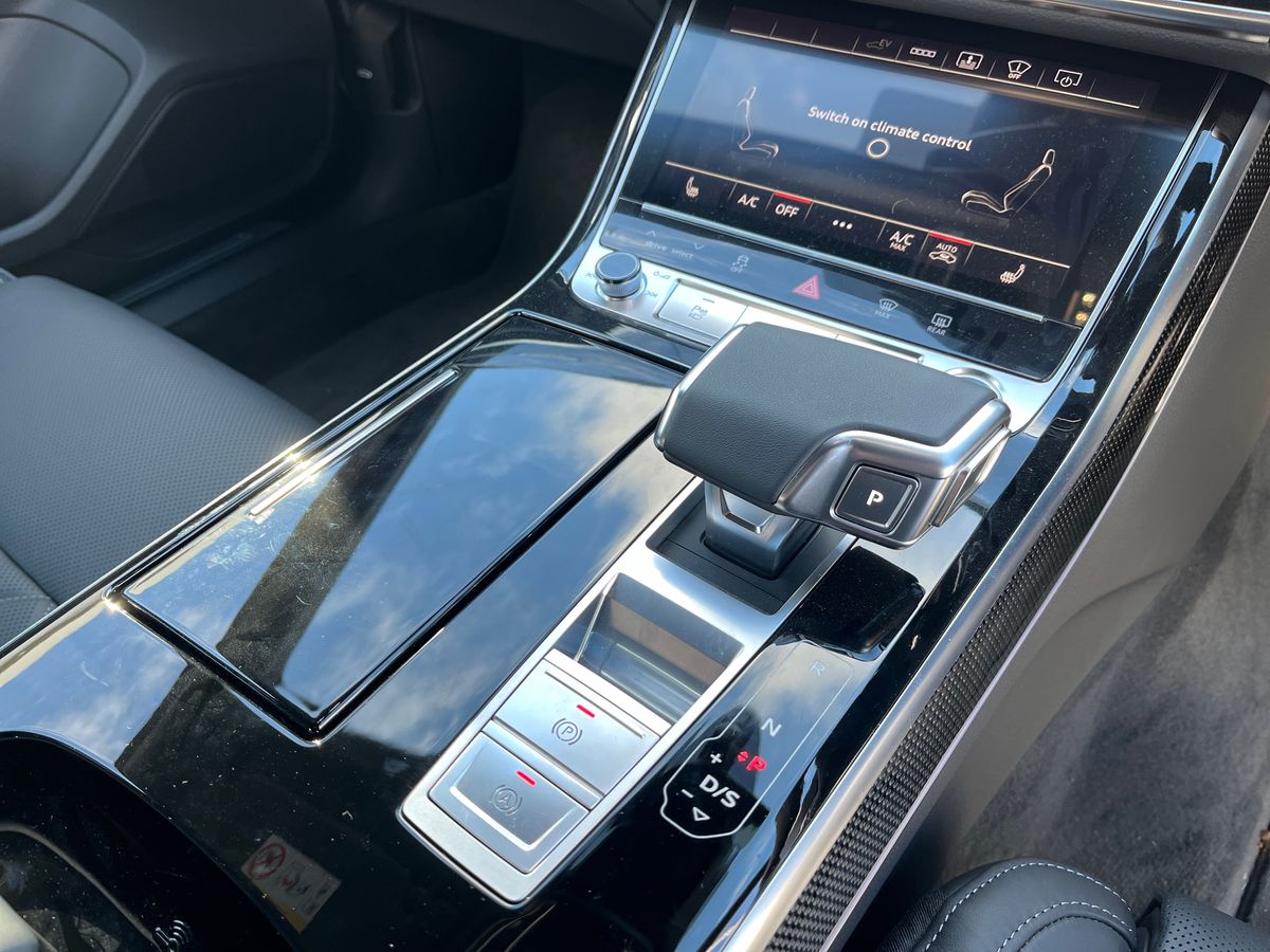 Used Audi A8 2023 for sale - 76675650: Photo 13