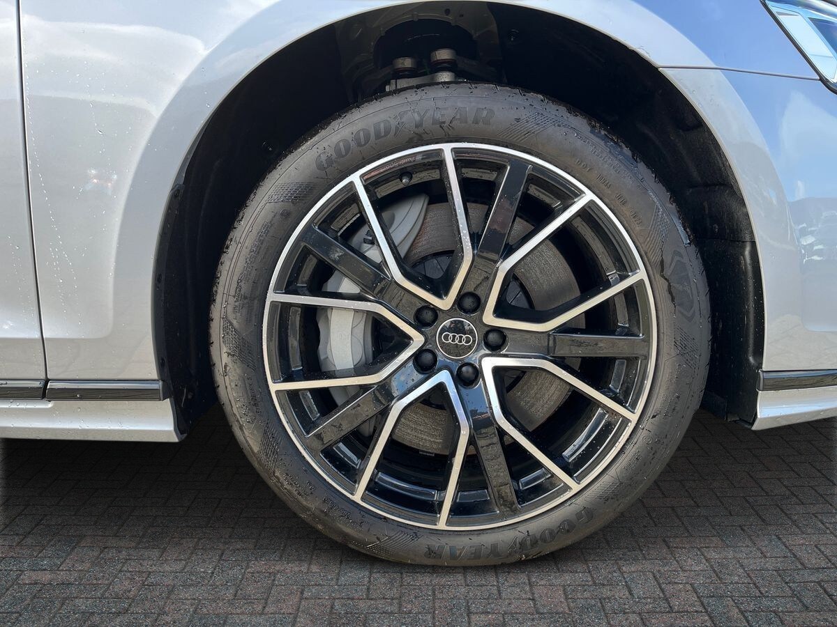 Used Audi A8 2023 for sale - 76675650: Photo 8