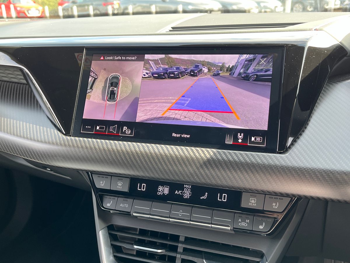 Used Audi RS e-tron GT 2022 for sale - 77541961: Photo 11