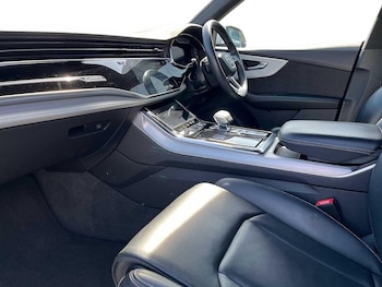 Used Audi Q8 2022 for sale - 76675112: Photo