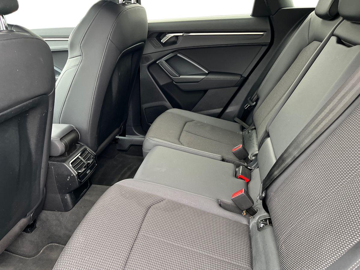 Used Audi Q3 2023 for sale - 76676666: Photo 4