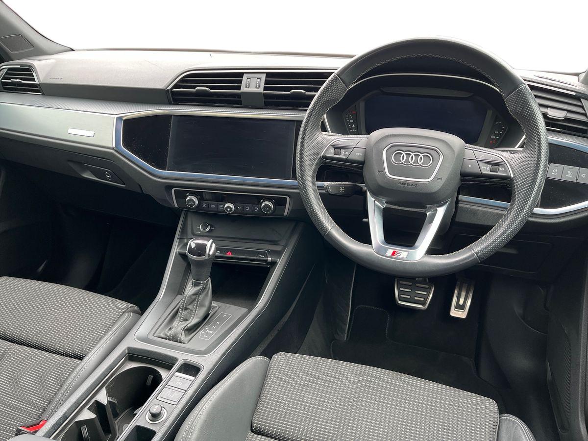 Used Audi Q3 2023 for sale - 76676666: Photo 9