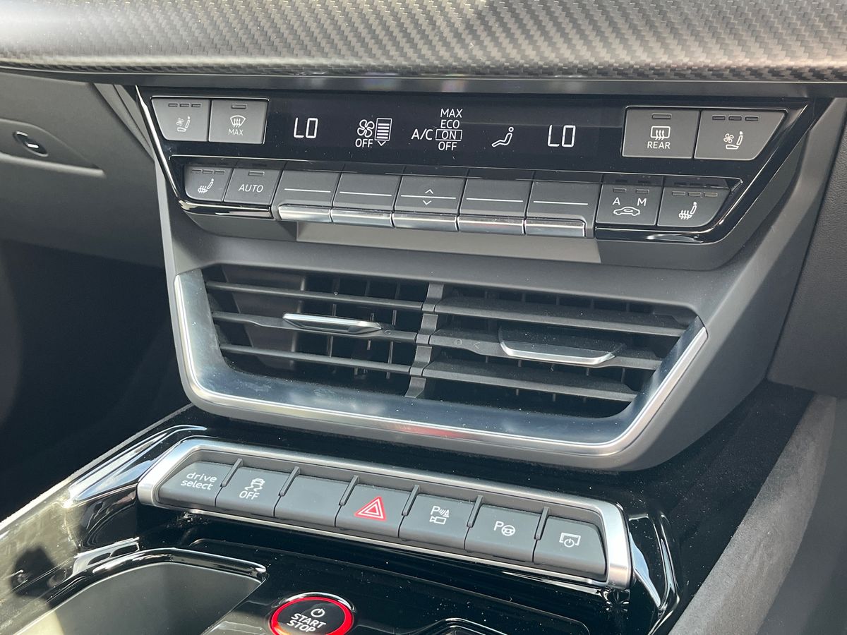 Used Audi RS e-tron GT 2022 for sale - 76674134: Photo 12