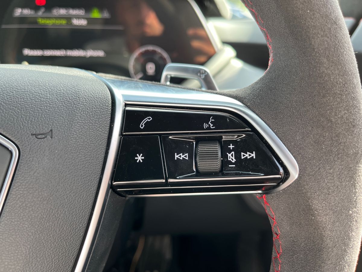 Used Audi RS e-tron GT 2022 for sale - 76674134: Photo 16