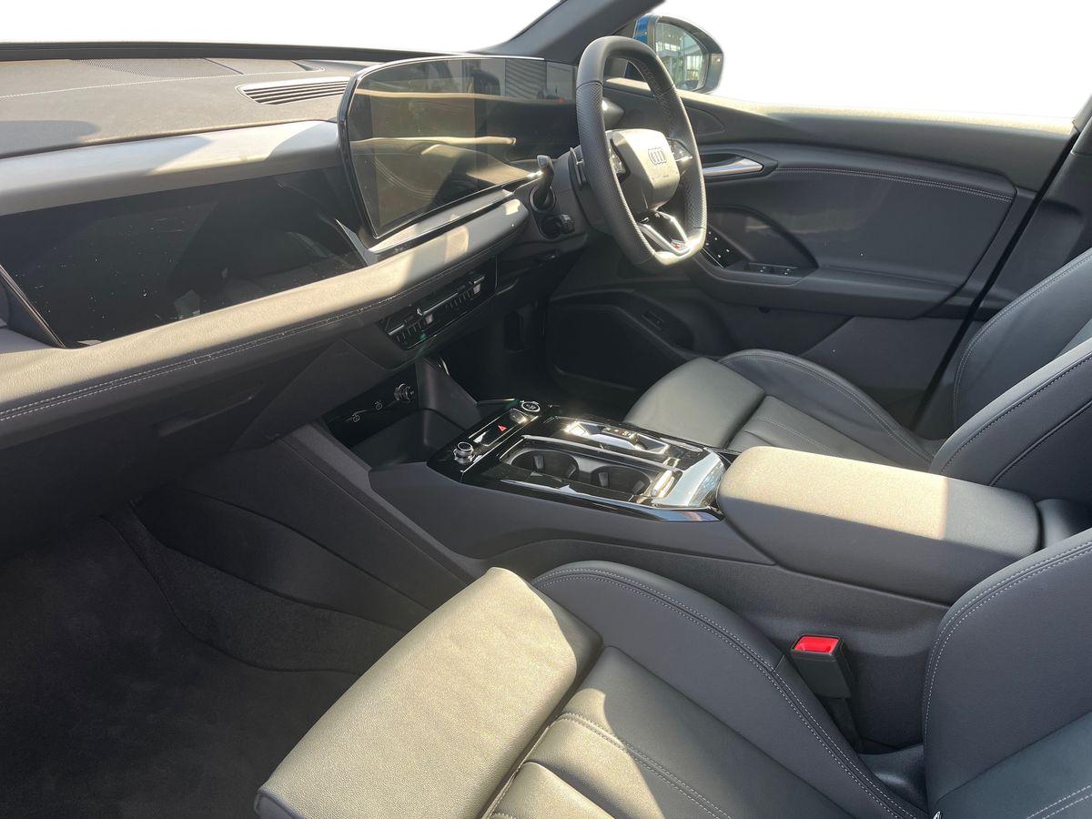 Used Audi Q6 e-tron 2025 for sale - 78145553: Photo 3