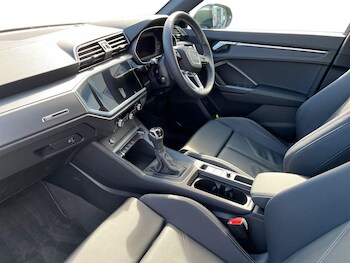 Used Audi Q3 2025 for sale - 76678953: Photo