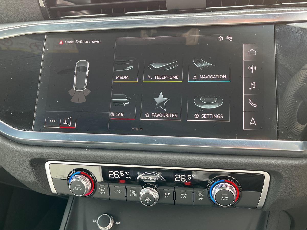 Used Audi Q3 2024 for sale - 77542226: Photo 11