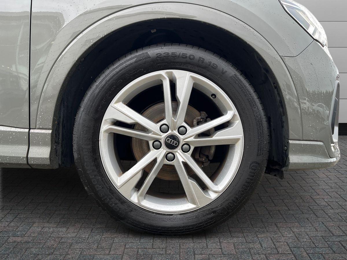 Used Audi Q3 2023 for sale - 77542219: Photo 8