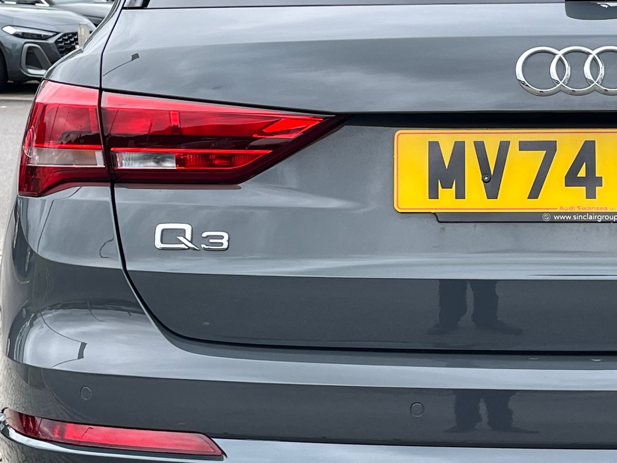 Used Audi Q3 2024 for sale - 76677379: Photo 17