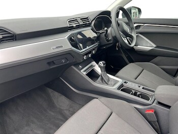 Used Audi Q3 2024 for sale - 76677379: Photo