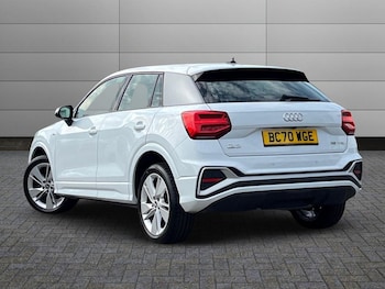Used Audi Q2 2021 for sale - 76231303: Photo
