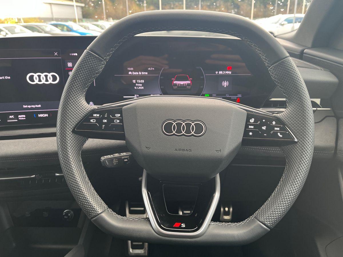 Used Audi Q6 e-tron 2025 for sale - 77541952: Photo 12