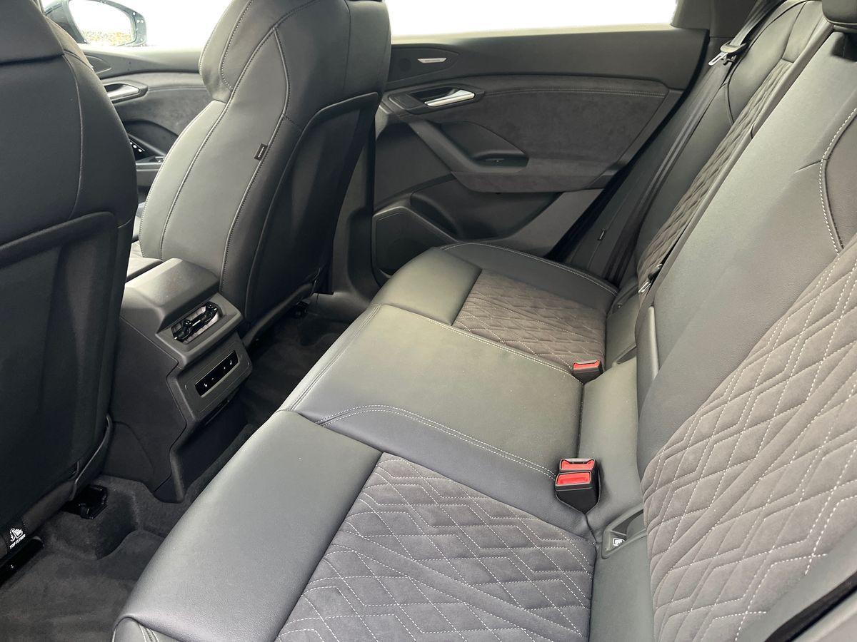 Used Audi Q6 e-tron 2025 for sale - 77541952: Photo 4