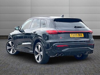 Used Audi Q5 2025 for sale - 76678135: Photo