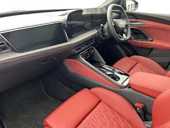 Used Audi Q5 2025 for sale - 76678135: Photo