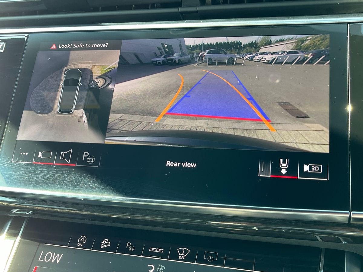 Used Audi Q7 2024 for sale - 76677693: Photo 11