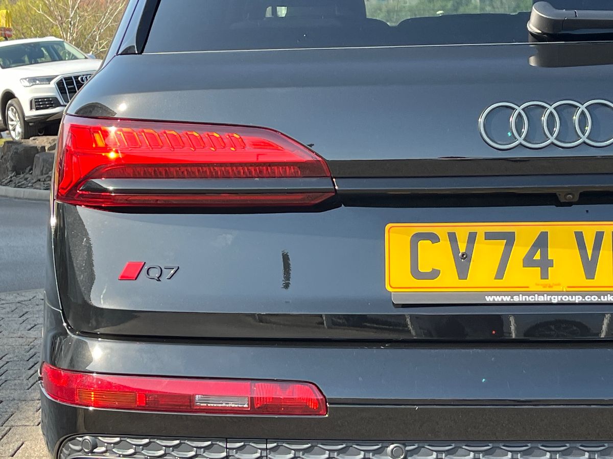 Used Audi Q7 2024 for sale - 76677693: Photo 18