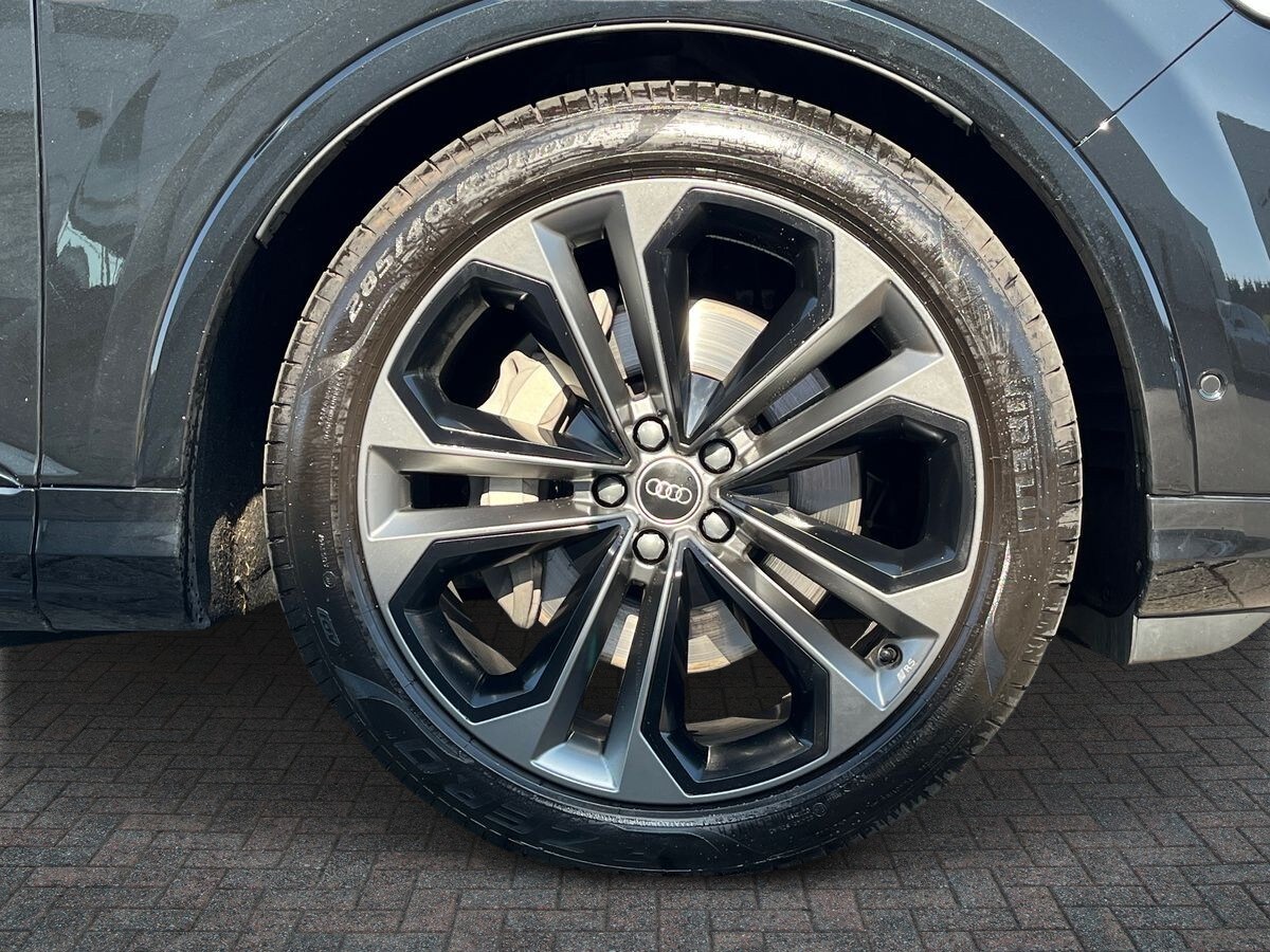 Used Audi Q7 2024 for sale - 76677693: Photo 8