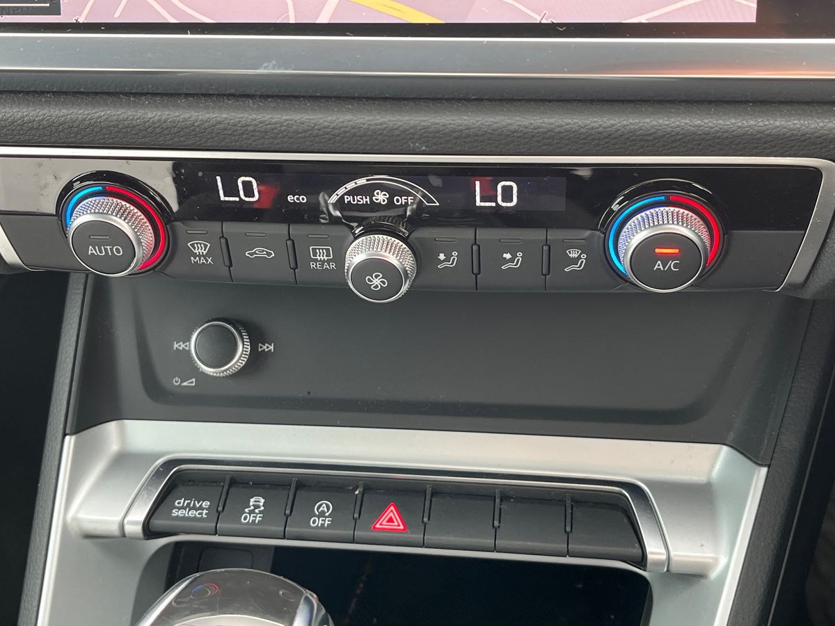 Used Audi Q3 2019 for sale - 76673834: Photo 11