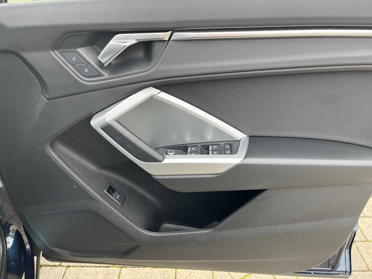 Used Audi Q3 2019 for sale - 76673834: Photo 22