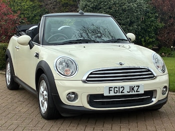 MINI Convertible feature image