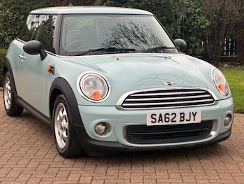 MINI Hatch feature image