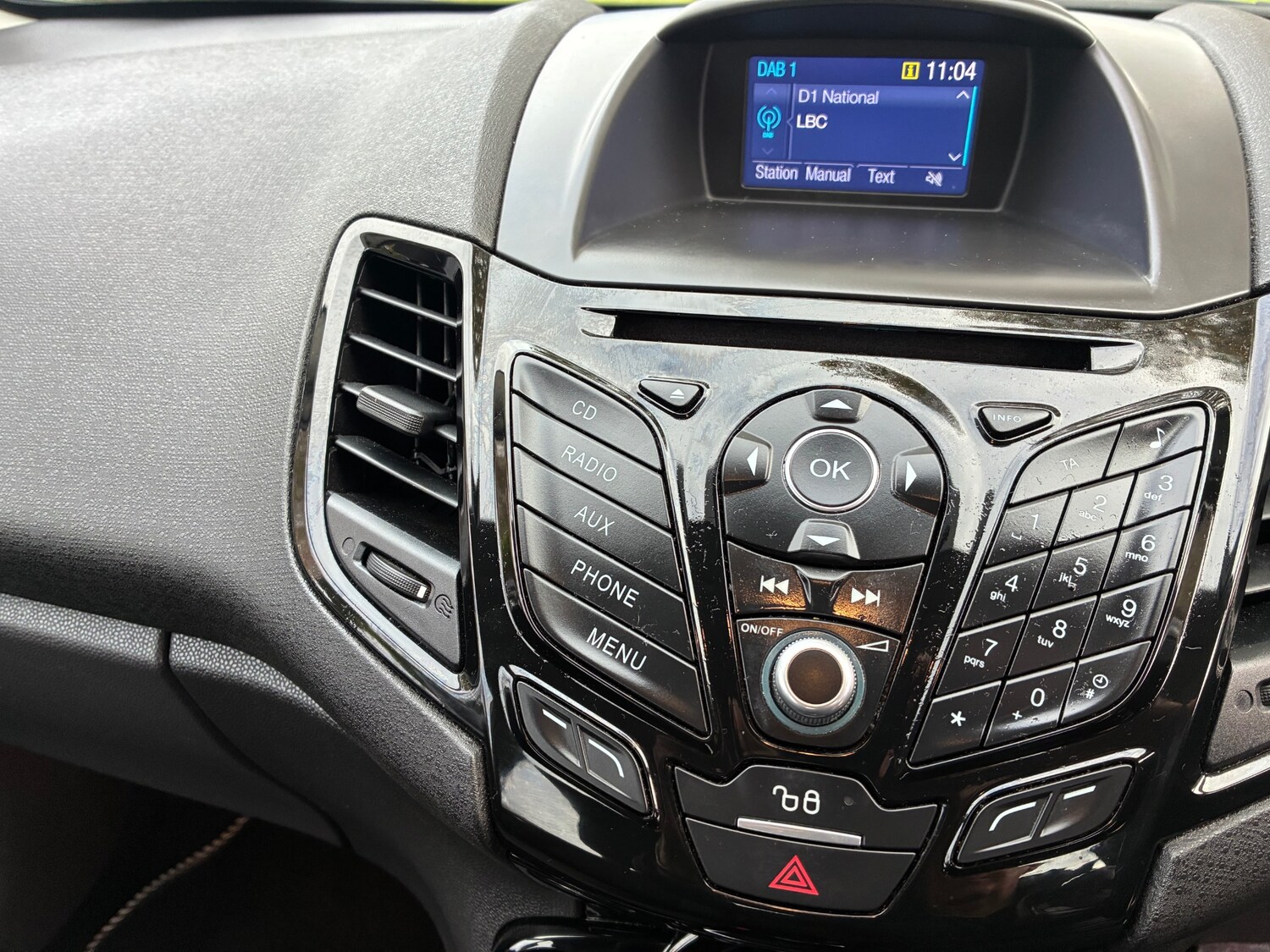 Used Ford Fiesta 2017 for sale - 76559596: Photo 14