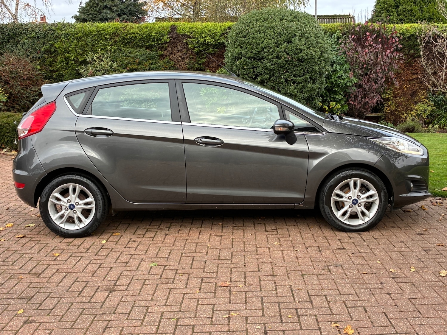 Used Ford Fiesta 2017 for sale - 76559596: Photo 6