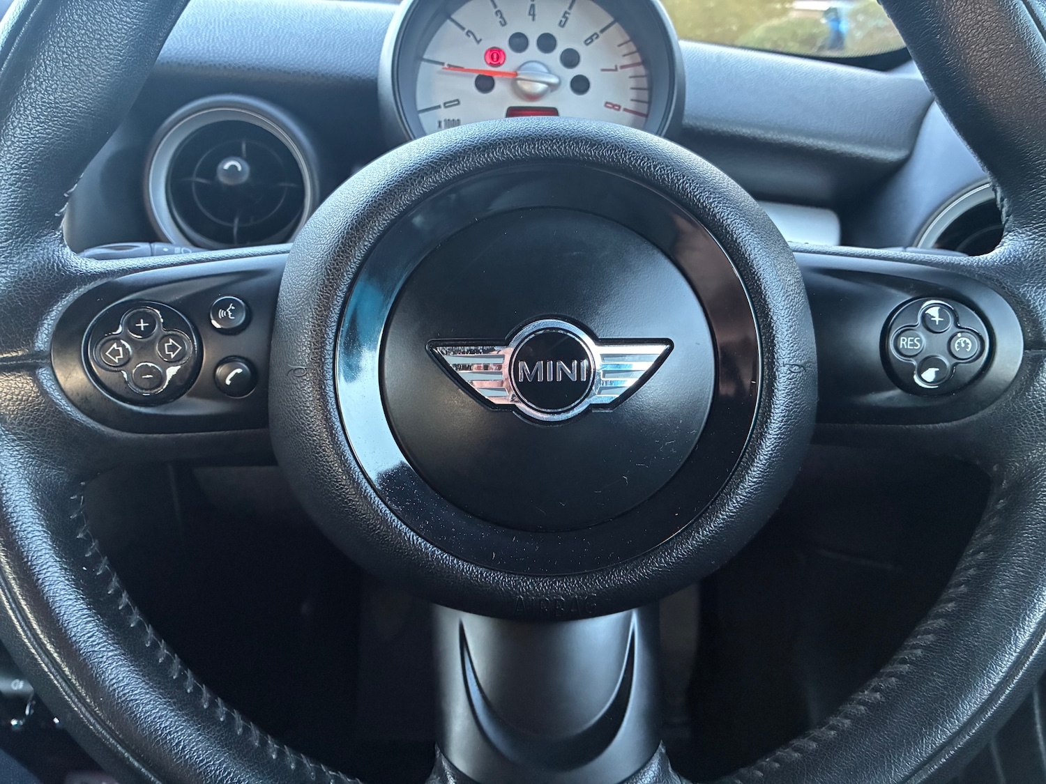 Used MINI Coupe 2013 for sale - 78016373: Photo 11