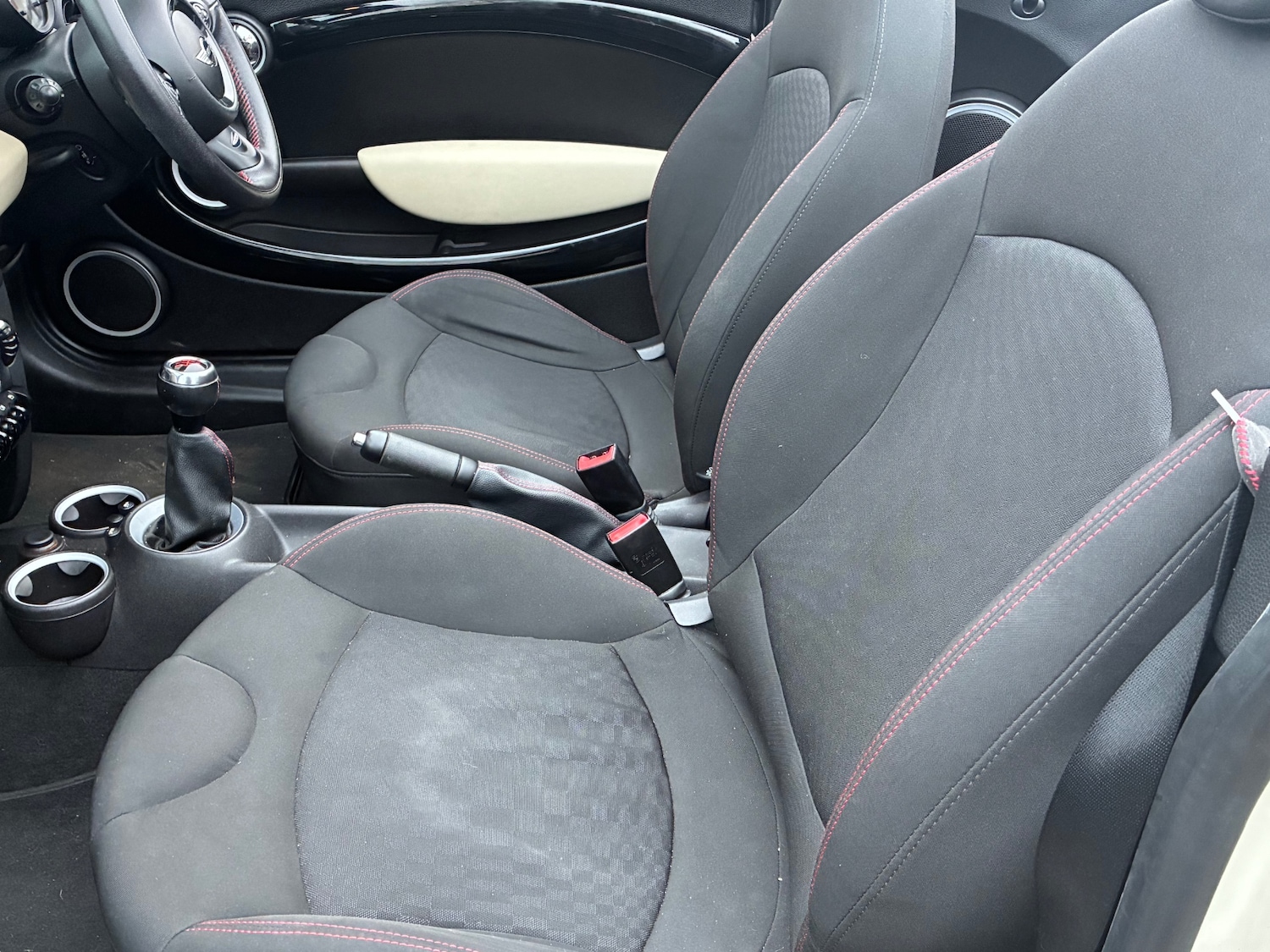 Used MINI Convertible 2015 for sale - 77012440: Photo 12