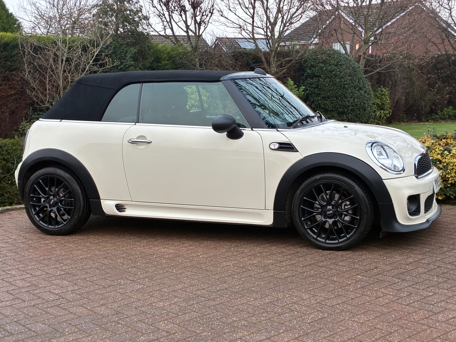 Used MINI Convertible 2015 for sale - 77012440: Photo 26