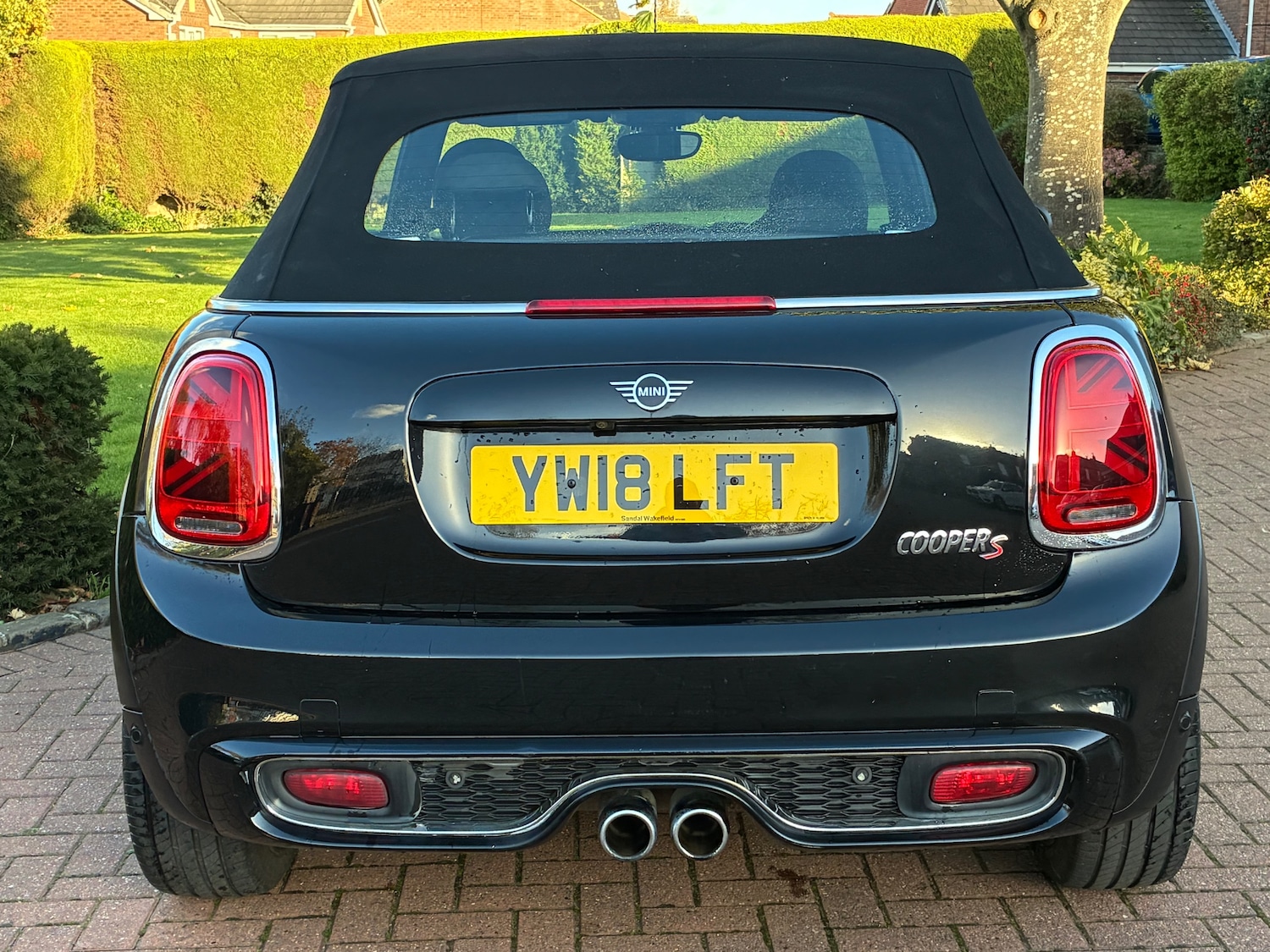 Used MINI Convertible 2018 for sale - 76047560: Photo 11