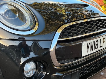 Used MINI Convertible 2018 for sale - 76047560: Photo