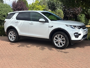 Used Land Rover Discovery Sport 2017 for sale - 79430733: Photo