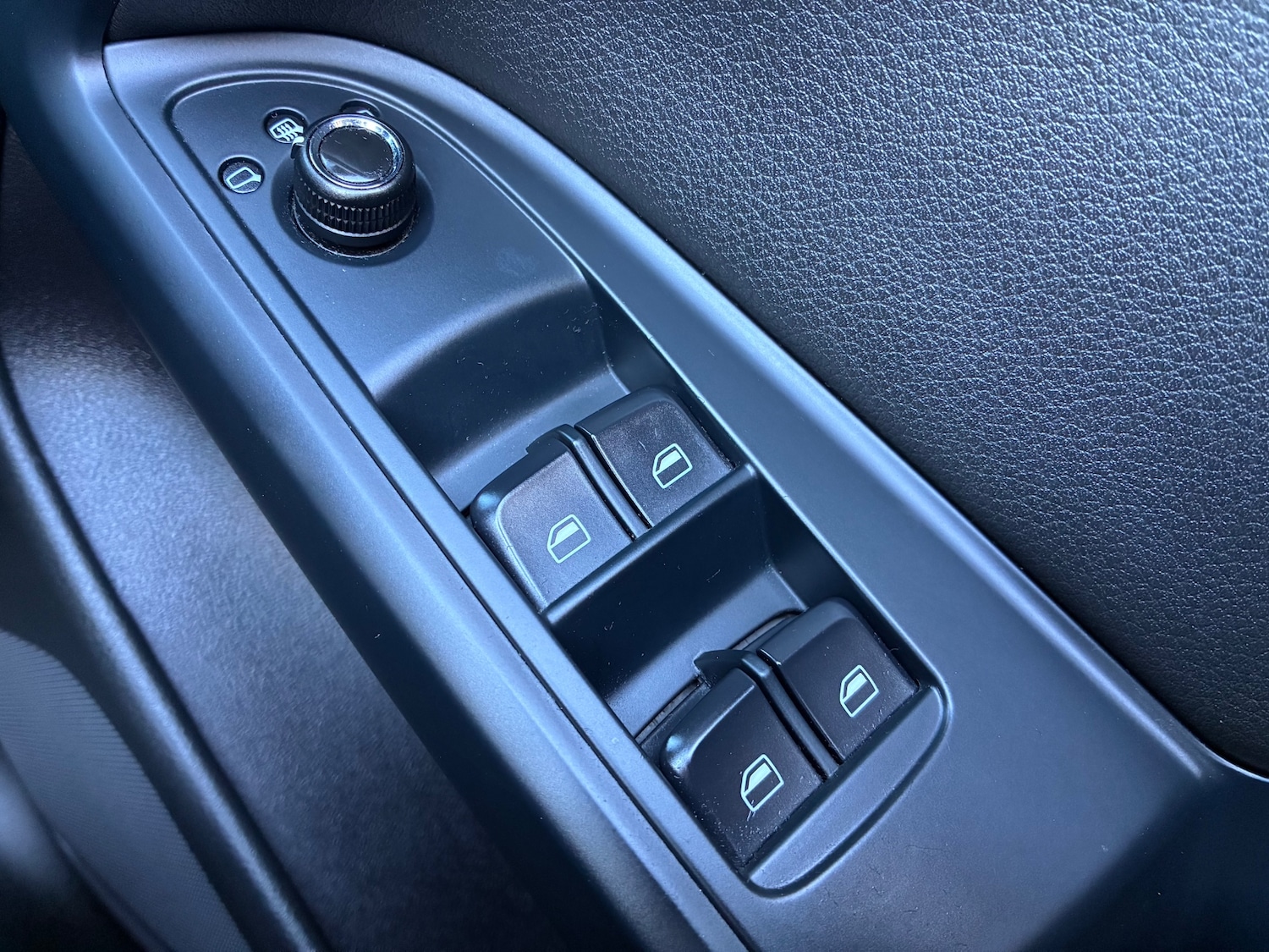 Used Audi A5 2010 for sale - 76444351: Photo 14