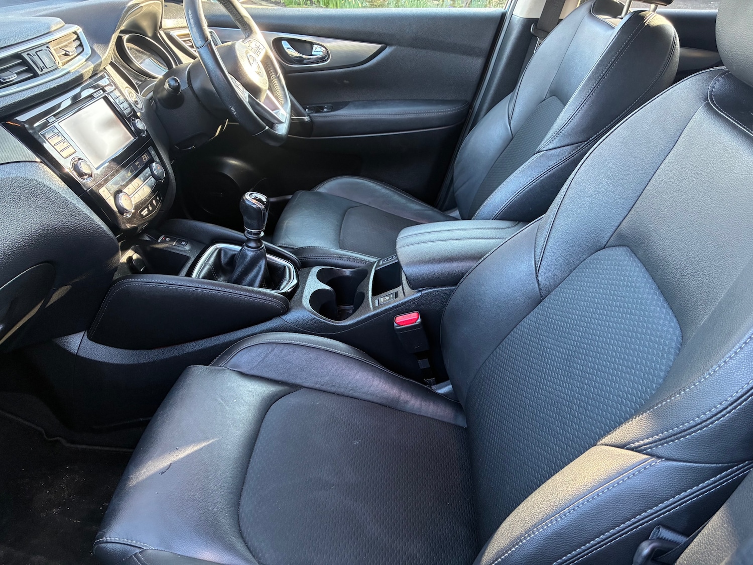 Used Nissan Qashqai 2017 for sale - 77745395: Photo 8