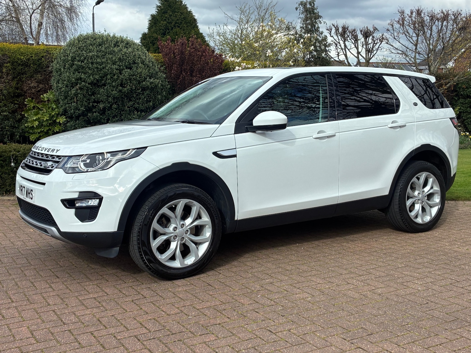 Used Land Rover Discovery Sport 2017 for sale - 78165958: Photo 18