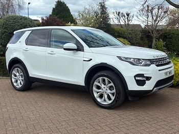 Used Land Rover Discovery Sport 2017 for sale - 78165958: Photo