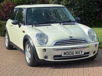 Used MINI Hatch 2006 for sale - 78270255: Photo