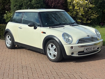Used MINI Hatch 2006 for sale - 78270255: Photo