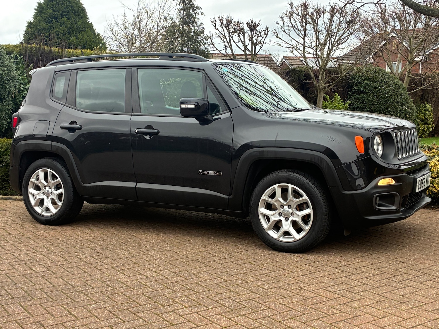 Used Jeep Renegade 2016 for sale - 77475047: Photo 3
