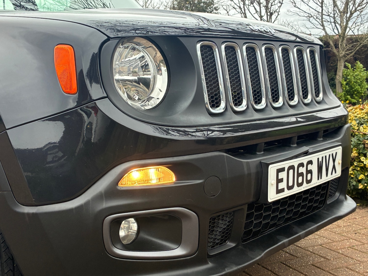 Used Jeep Renegade 2016 for sale - 77475047: Photo 4