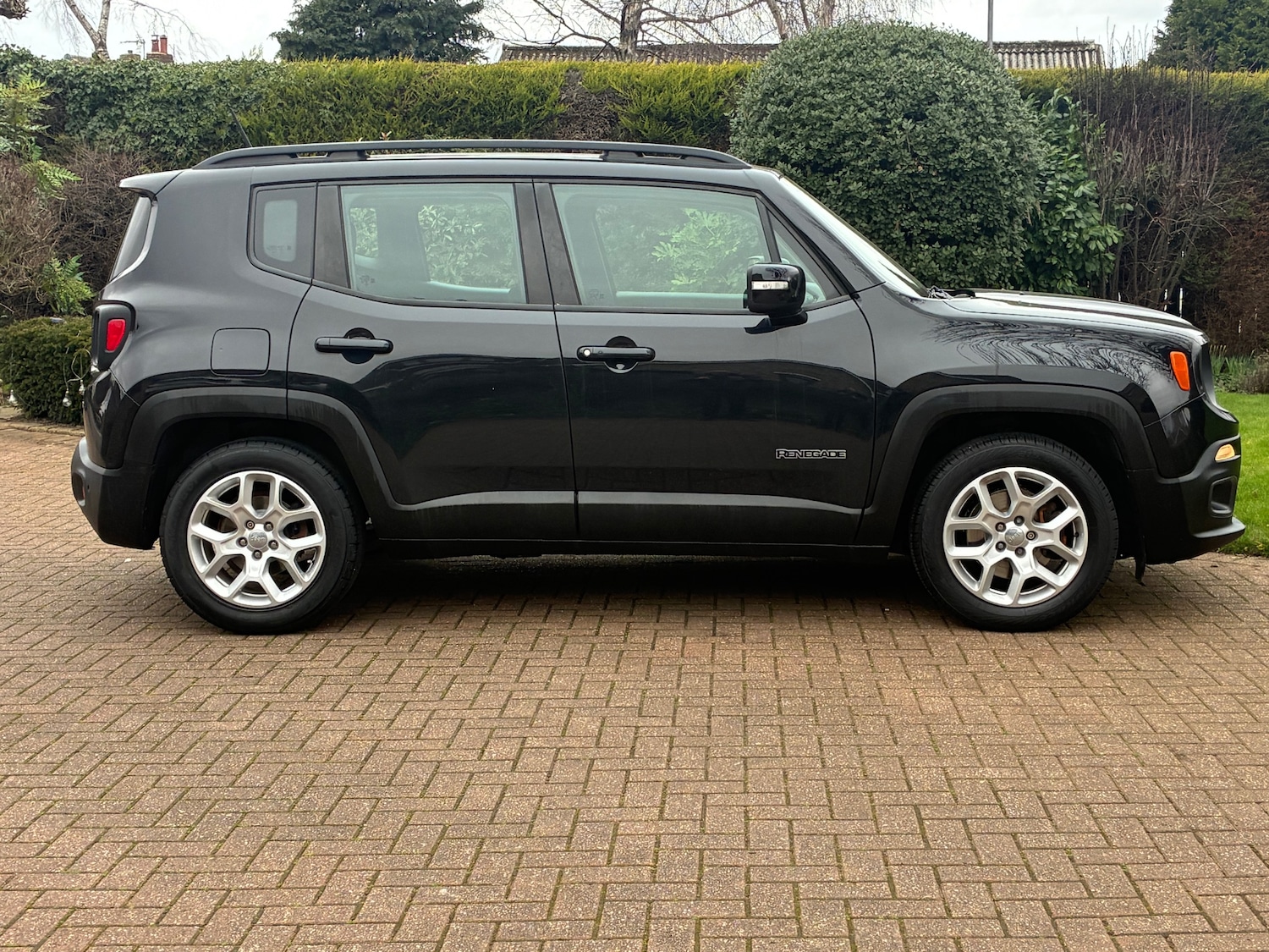 Used Jeep Renegade 2016 for sale - 77475047: Photo 6